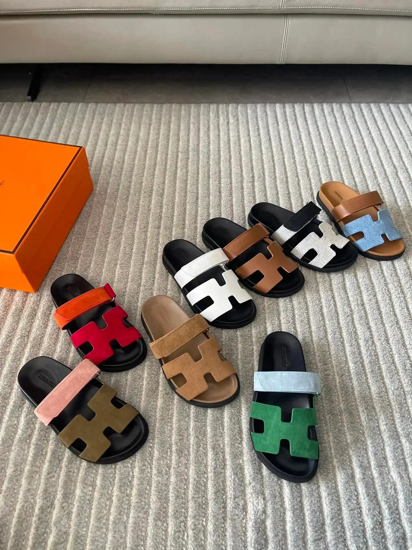 Hermes Oran Slide Sandals #Hermes_Sou #Slipper_Sou